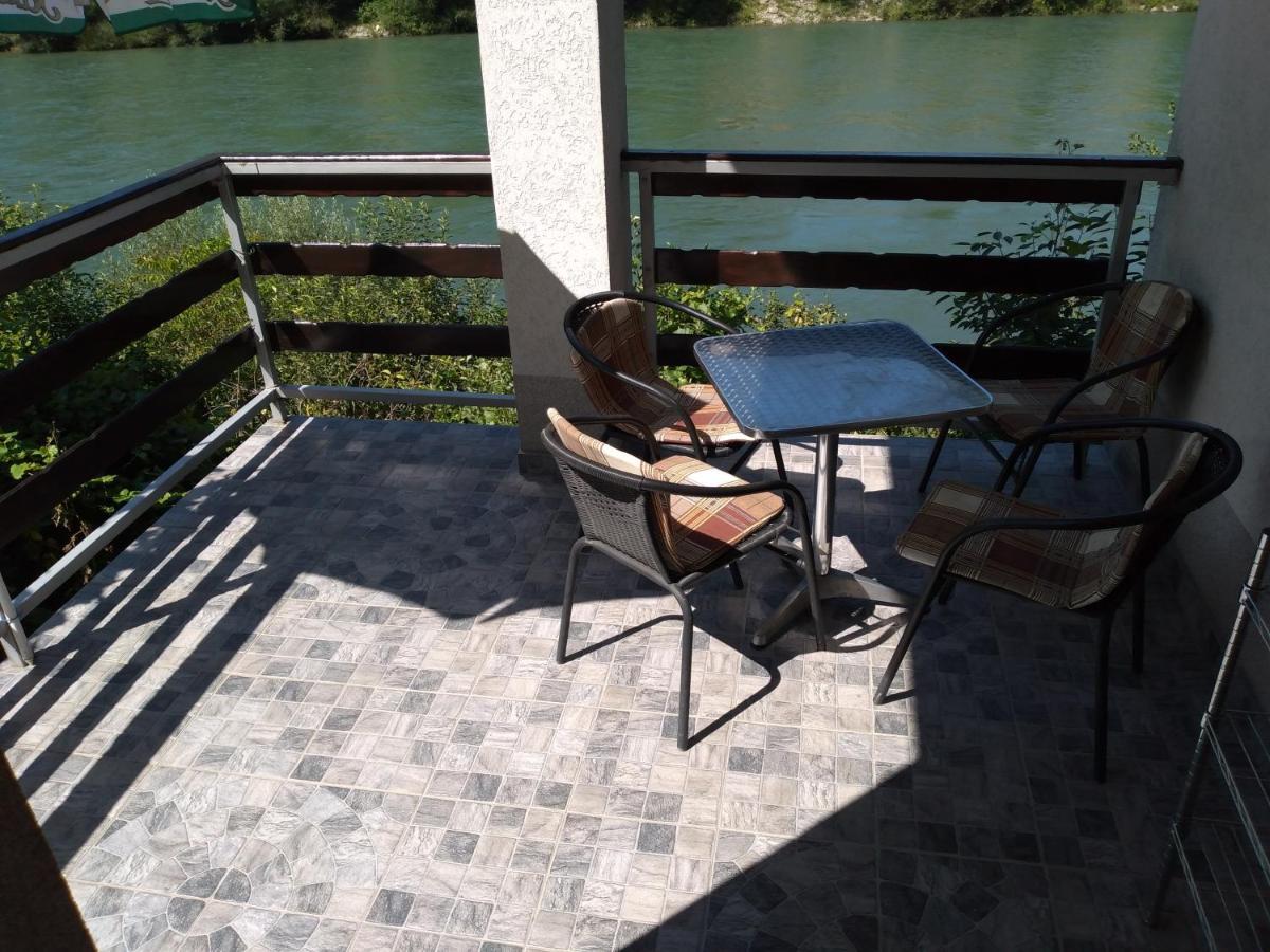 Vikendica Pored Drine Foca Handici المظهر الخارجي الصورة
