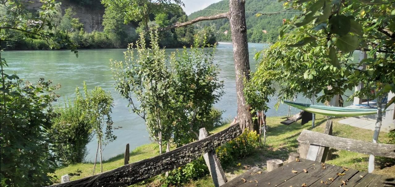 Vikendica Pored Drine Foca Handici المظهر الخارجي الصورة