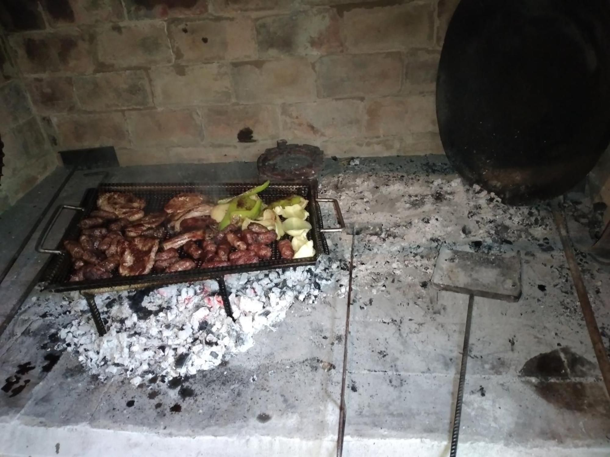 Vikendica Pored Drine Foca Handici الغرفة الصورة